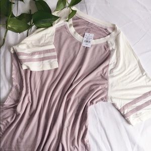 AMERICAN EAGLE • soft & sexy top